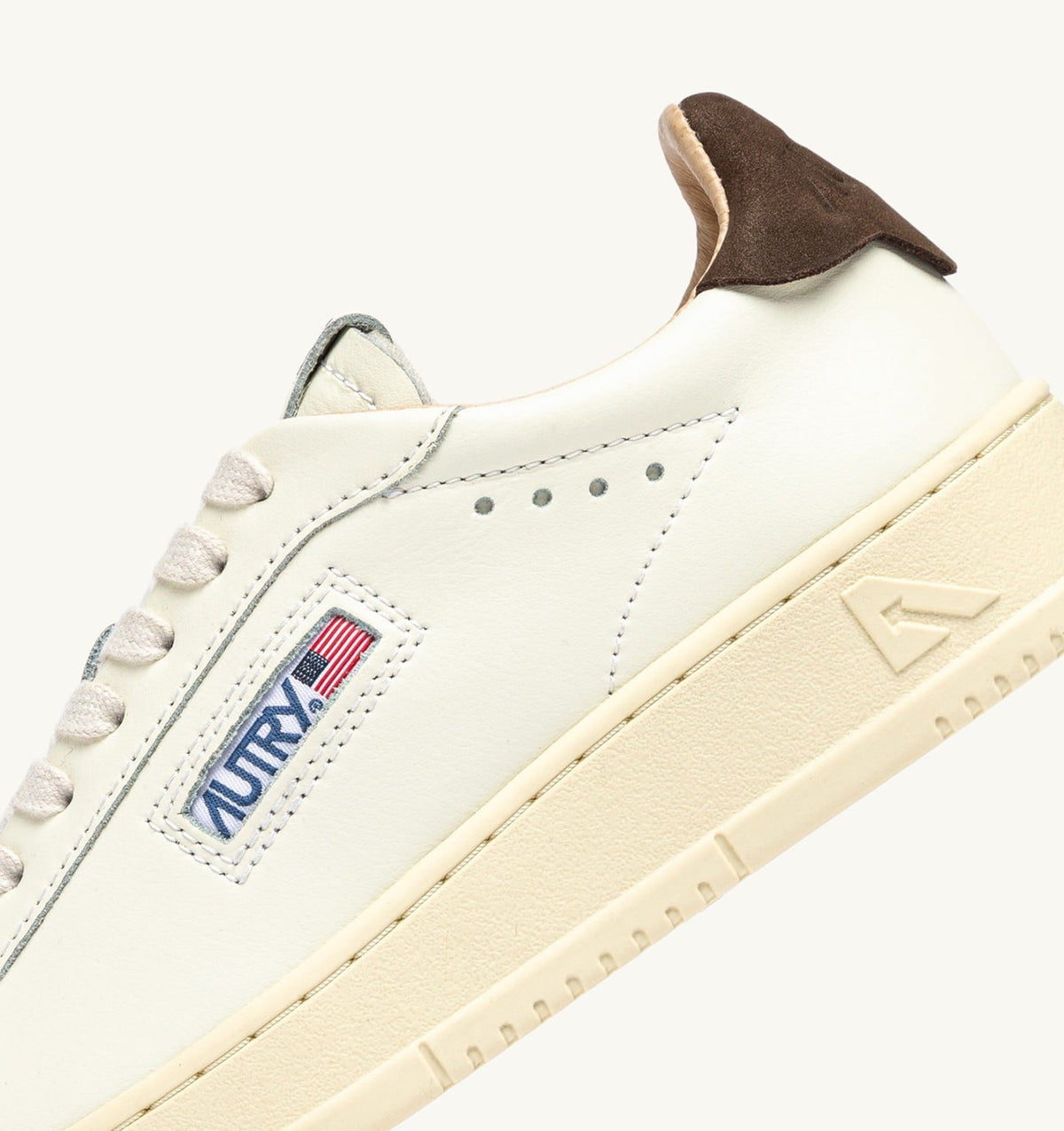 Man DALLAS LOW SNEAKERS IN TEAK AND MARSHMALLOW LEATHER