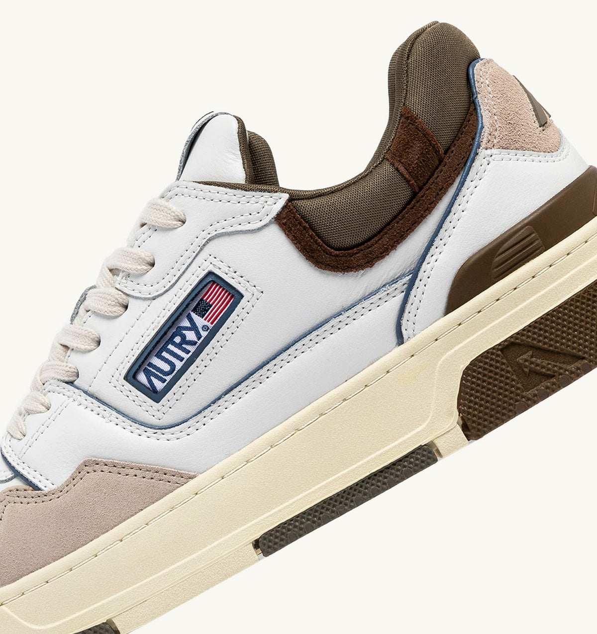 Man CLC LOW SNEAKERS IN WHITE AND COVERT GREEN LEATHER SUEDE