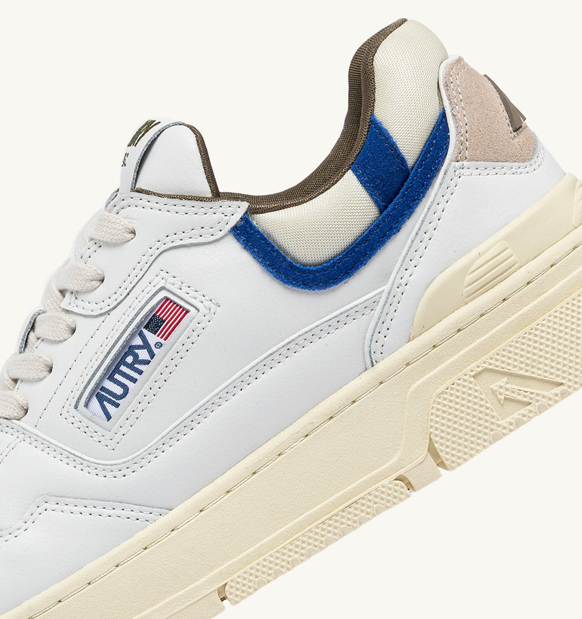 Man CLC LOW SNEAKERS IN WHITE LEATHER AND BLUE SUEDE