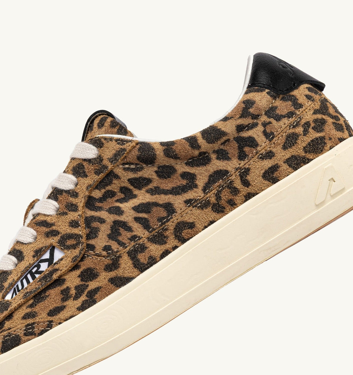 Woman WINDSCAPE LOW SNEAKERS IN LEOPARD AND BLACK SUEDE