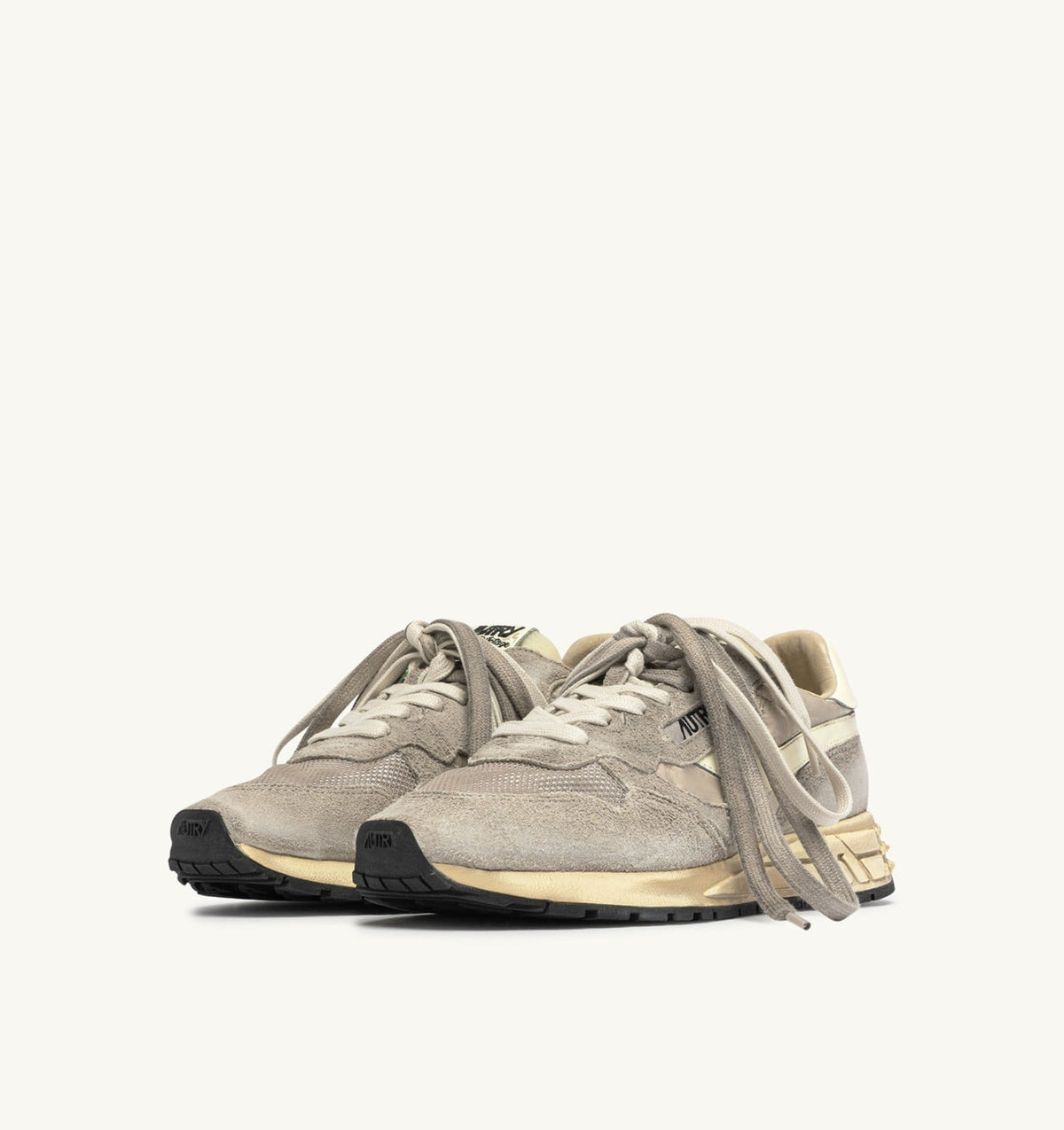 Woman REELWIND SUPER VINTAGE SNEAKERS IN WOODSMOKE AND WHITE SUEDE AND NYLON