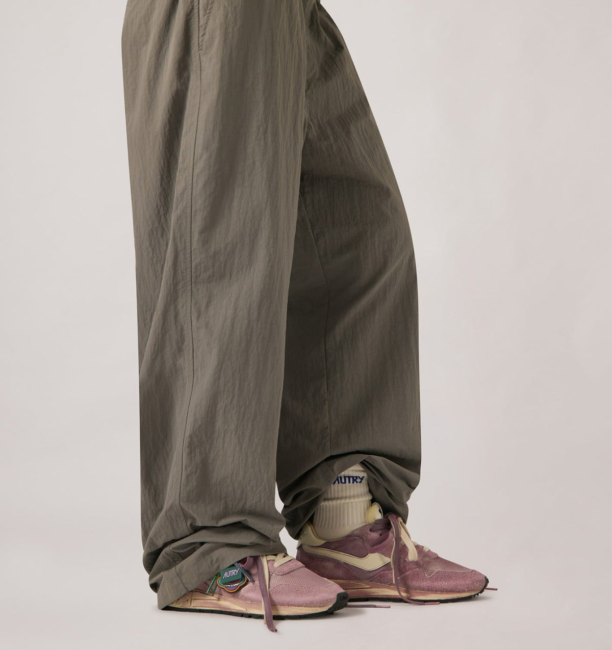 Woman REELWIND SUPER VINTAGE SNEAKERS IN WINDSOR WINE AND WHITE SUEDE AND NYLON