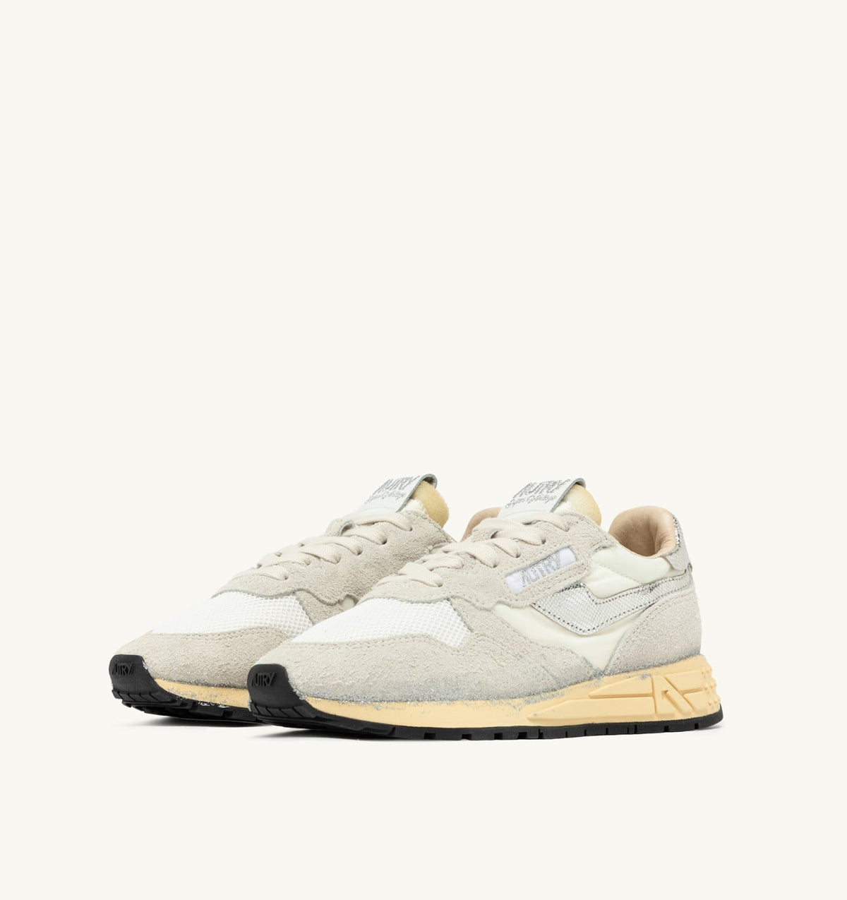 Woman REELWIND SUPER VINTAGE SNEAKERS IN WHITE AND SILVER SUEDE AND NYLON