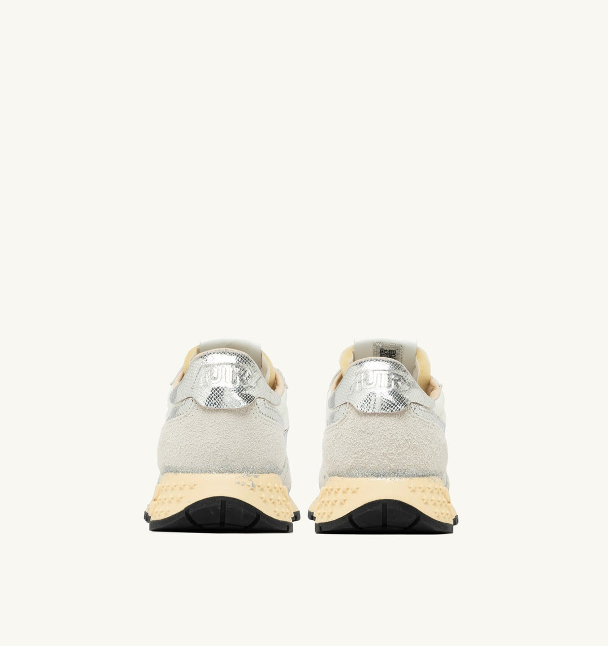 Woman REELWIND SUPER VINTAGE SNEAKERS IN WHITE AND SILVER SUEDE AND NYLON