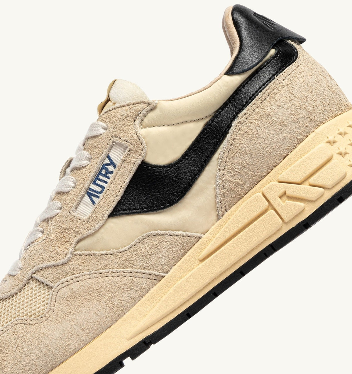 Woman REELWIND LOW SNEAKERS IN ECRU AND BLACK NYLON AND SUEDE