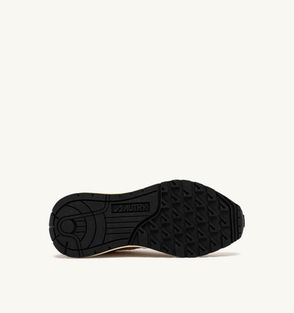 Woman REELWIND LOW SNEAKERS IN ECRU AND PLATINUM NYLON AND SUEDE