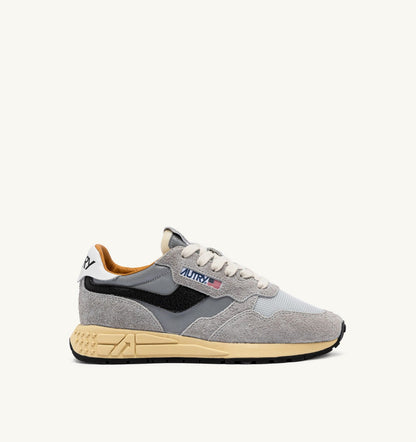 Woman REELWIND LOW SNEAKERS IN SAND SUEDE AND REFLECTIVE NYLON