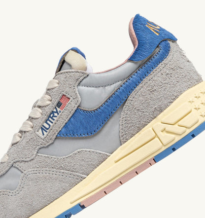 Woman REELWIND LOW SNEAKERS IN NYLON AND SUEDE COLOR VAPOR AND DELLA ROBBIA BLUE