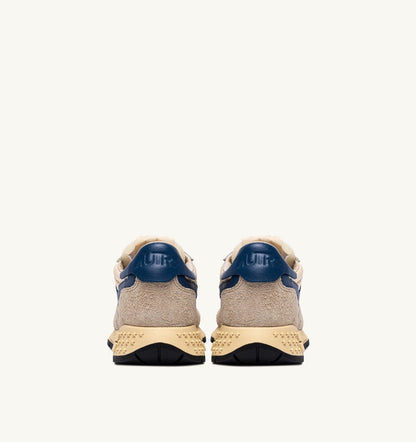 Woman REELWIND LOW SNEAKERS IN NYLON SUEDE AND LEATHER COLOR ECRU AND ENSIGN BLUE