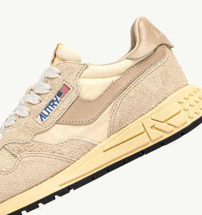 Woman REELWIND LOW SNEAKERS IN ECRU AND WHITE PEPPER NYLON AND SUEDE