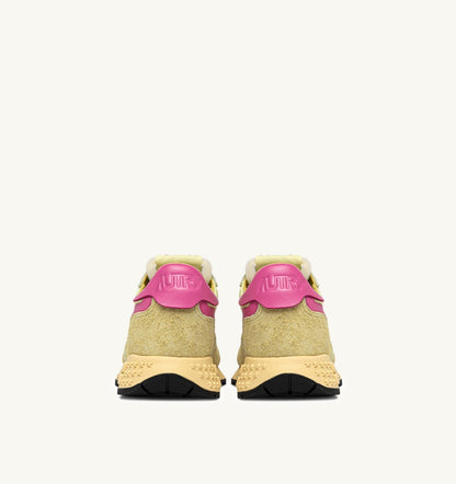 Woman REELWIND LOW SNEAKERS IN STRAW AND CHATEAU ROSE NYLON AND SUEDE