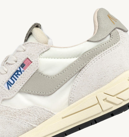 Woman REELWIND LOW SNEAKERS IN BEIGE NYLON AND SUEDE