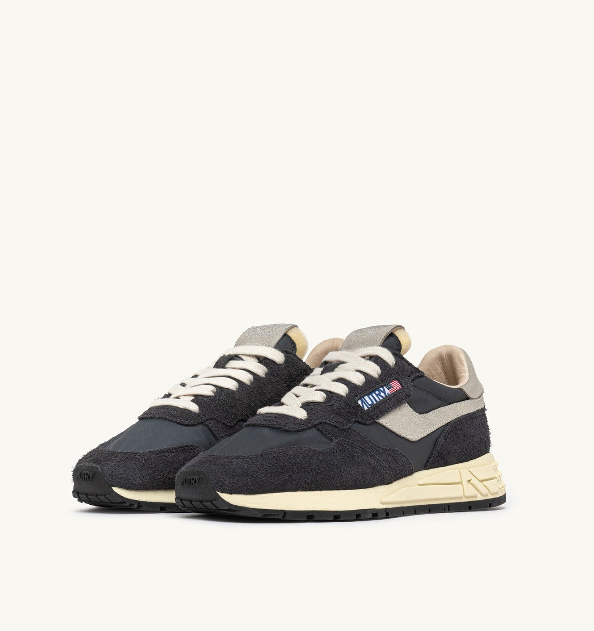 Woman REELWIND LOW SNEAKERS IN BLACK NYLON AND SUEDE