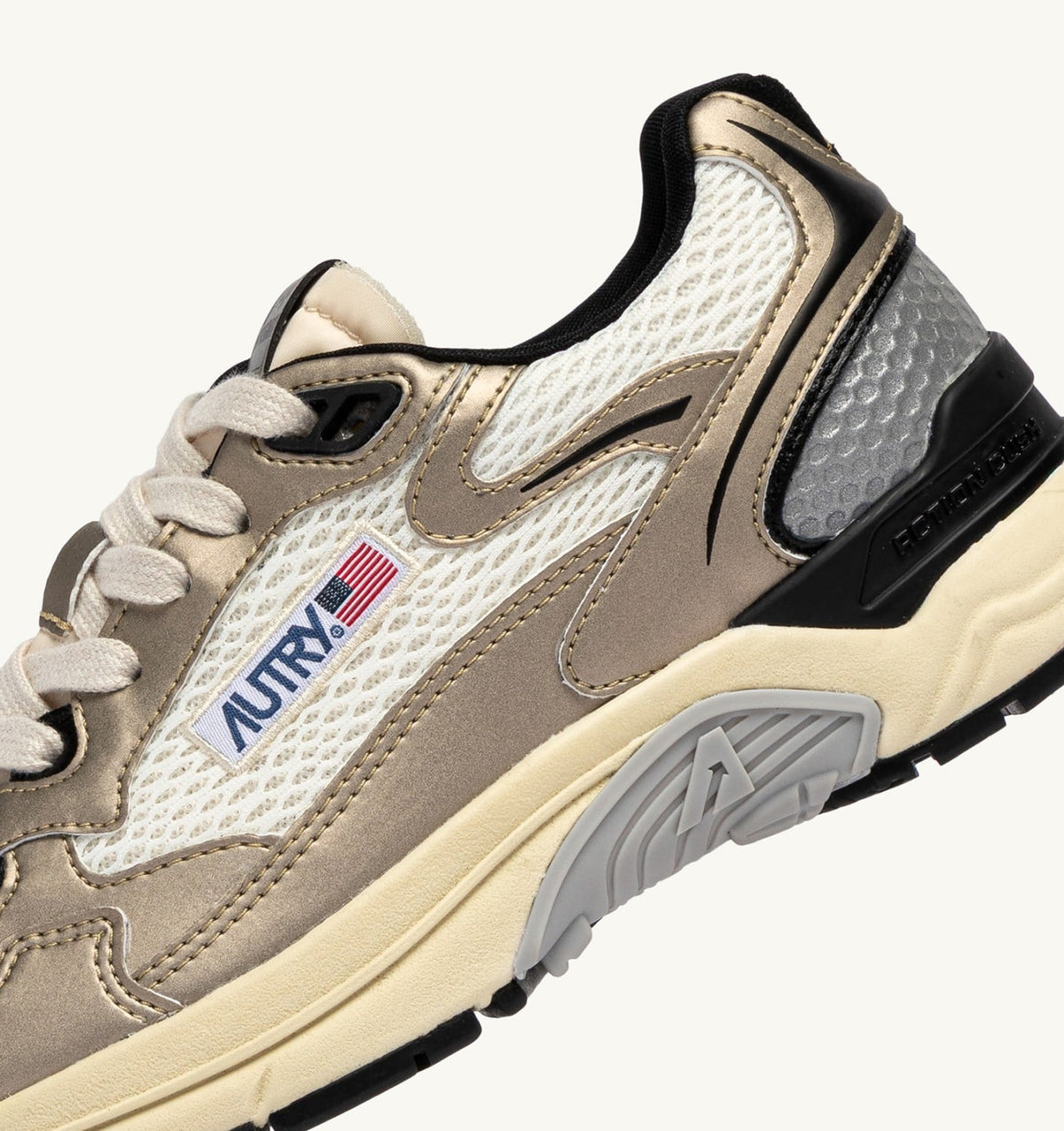 Woman HYPERWAY SNEAKERS IN WHISPER WHITE, PLATINUM AND BLACK SYNTHETIC LEATHER AND MESH