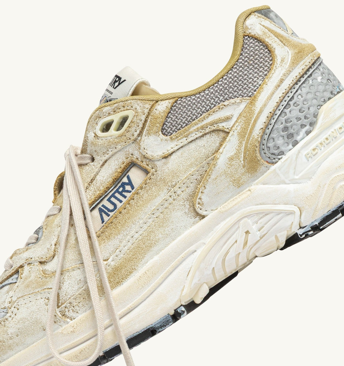 Woman HYPERWAY SUPER VINTAGE SNEAKERS IN YELLOW AND SILVER SUEDE