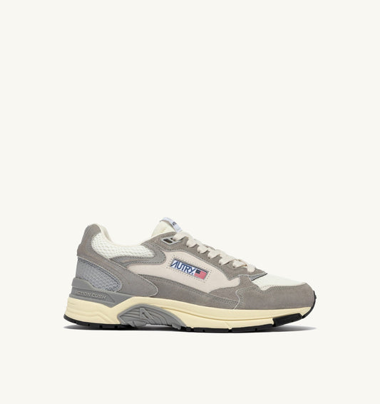 Woman HYPERWAY SNEAKERS IN WHITE AND LEAD GRAY MESH AND SUEDE