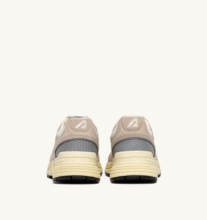 Woman HYPERWAY SNEAKERS IN SAND BROWN AND SILVER-TONE SUEDE AND MESH