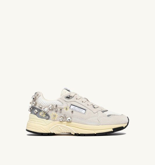 Woman HYPERWAY SNEAKERS IN WHITE WITH DETAILS MESH AND SUEDE