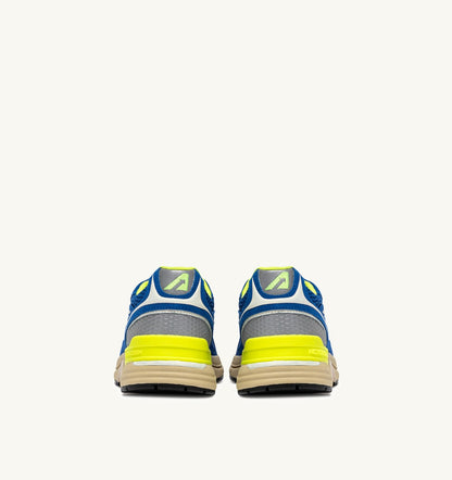 Woman HYPERWAY SNEAKERS IN PRINCESS BLUE AND VANILLA ICE MESH AND SUEDE