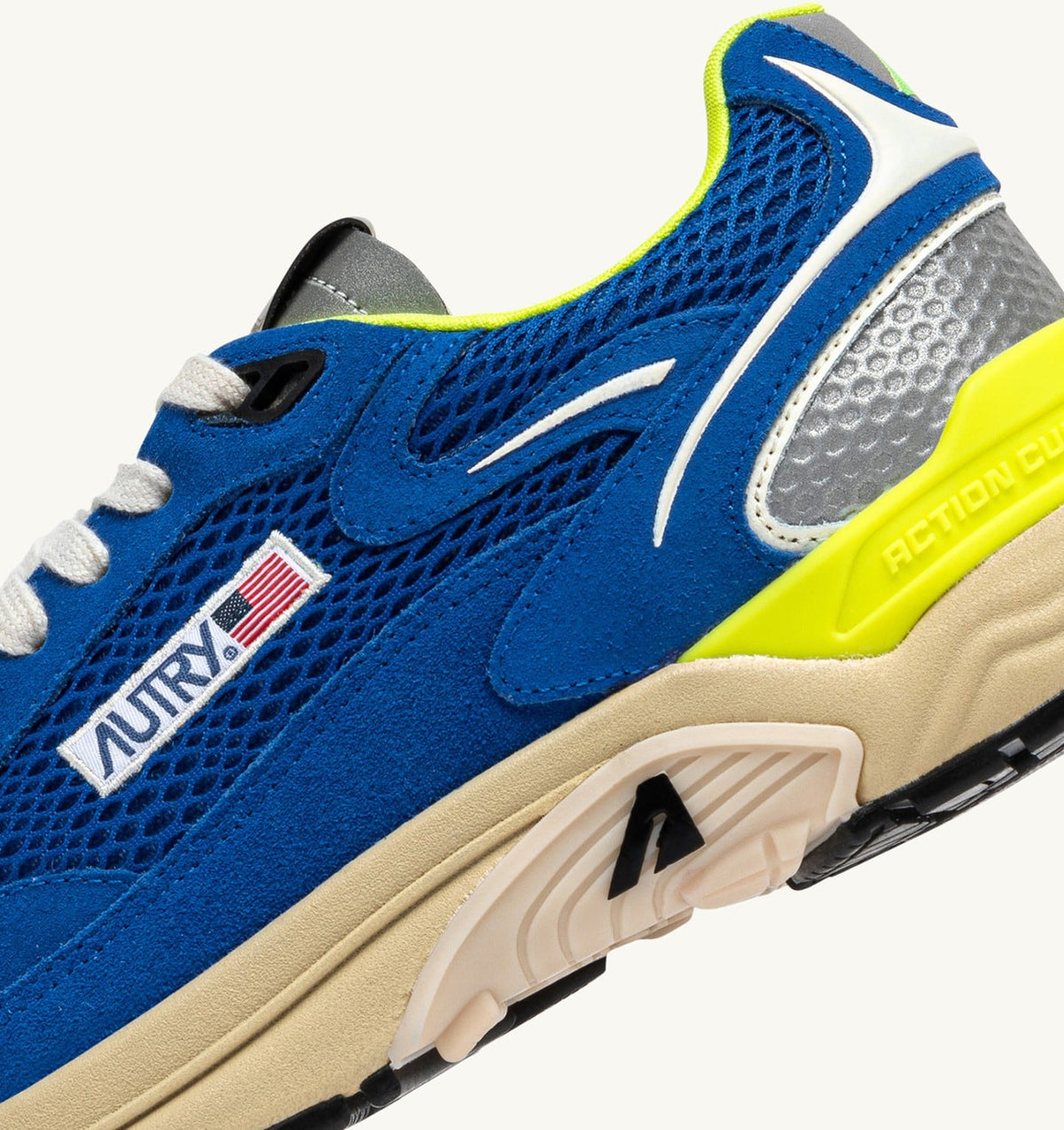 Woman HYPERWAY SNEAKERS IN PRINCESS BLUE AND VANILLA ICE MESH AND SUEDE