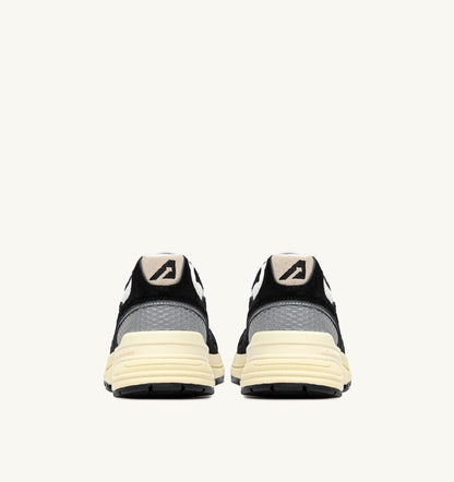 Woman HYPERWAY SNEAKERS IN BLACK AND SILVER-TONE SUEDE AND MESH