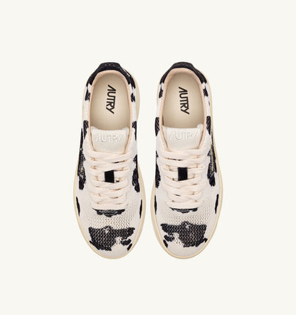 Woman MEDALIST EASEKNIT LOW SNEAKERS IN 'COW PRINT' IVORY WHITE AND BLACK KNIT