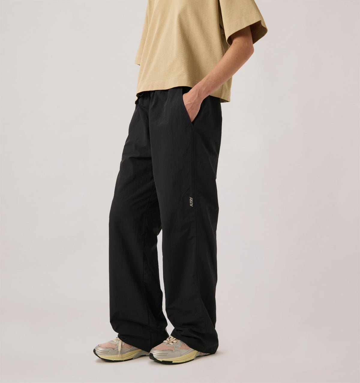 Woman|Man NYLON PANTS UNISEX