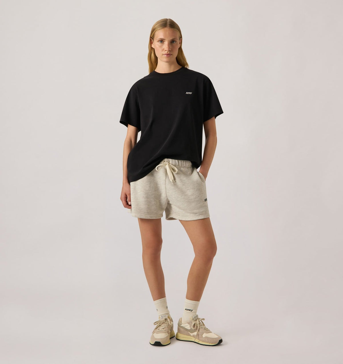 Woman EMBROIDERED LOGO SHORTS WOMAN