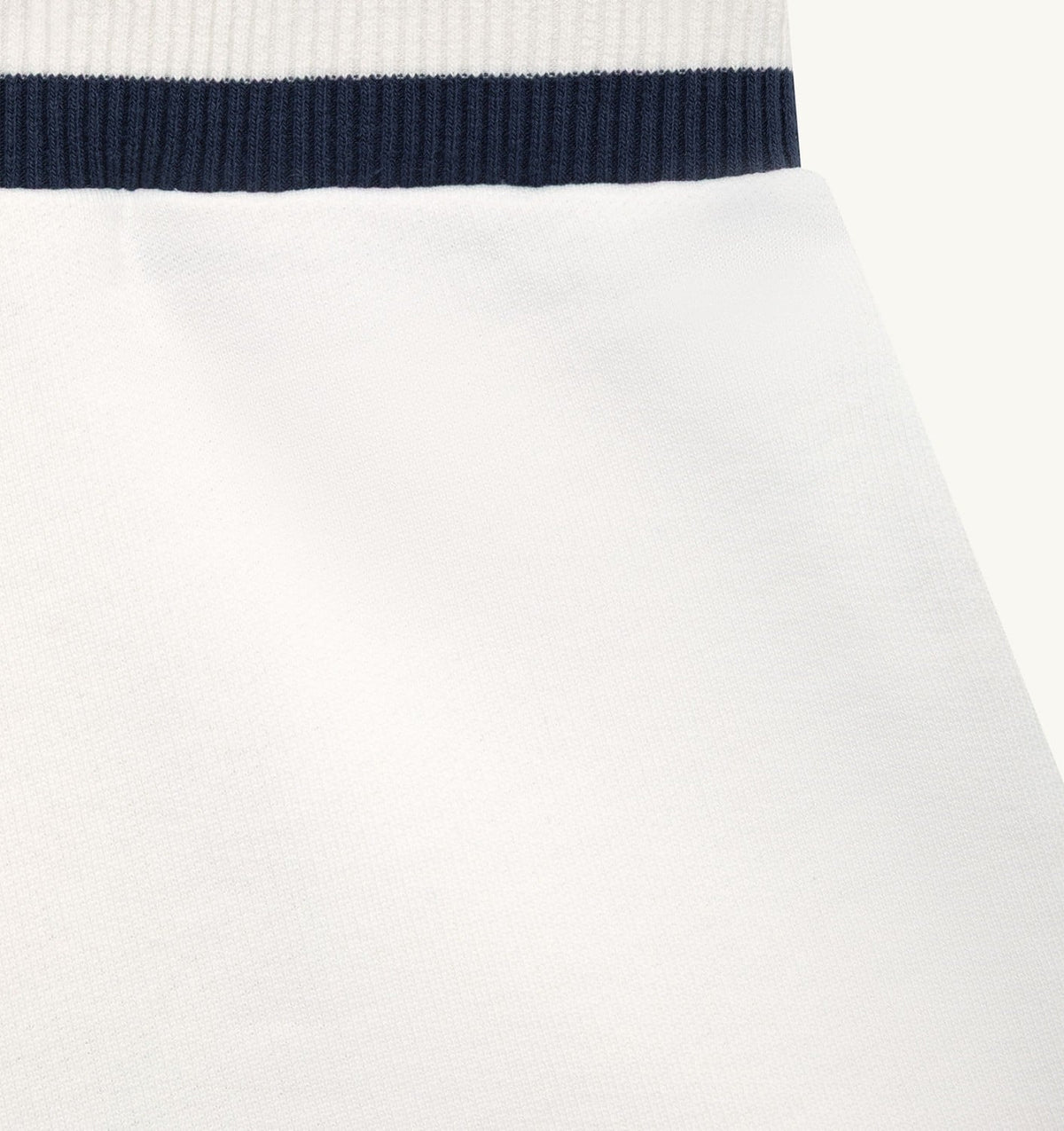 Woman PEARL LOGO SHORT WOMAN