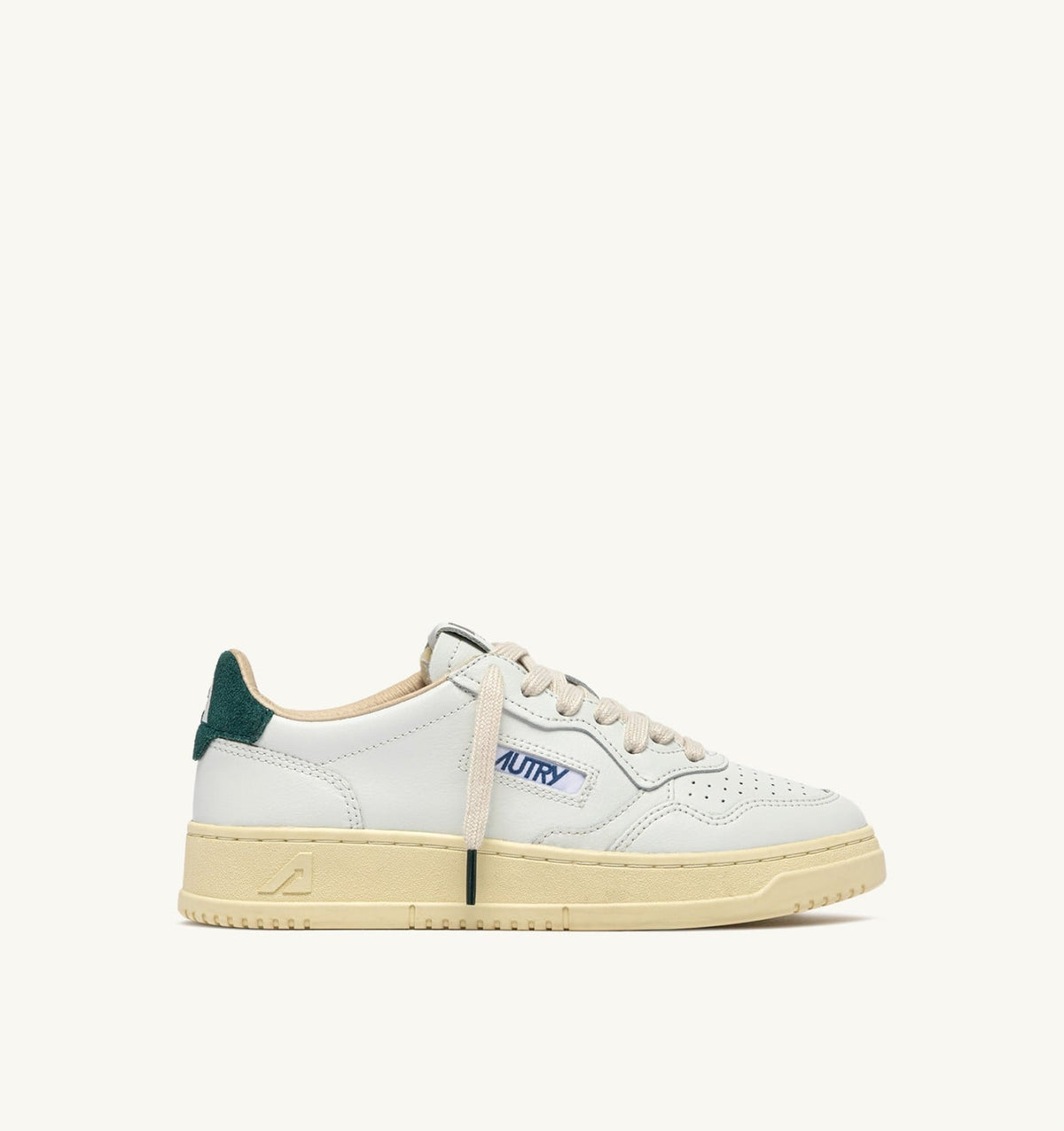 Man MEDALIST LOW SNEAKERS IN WHITE LEATHER AND DARK SEA SUEDE