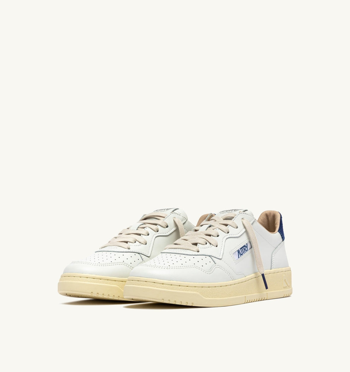 Man MEDALIST LOW SNEAKERS IN WHITE LEATHER AND BLUE DEPTHS SUEDE