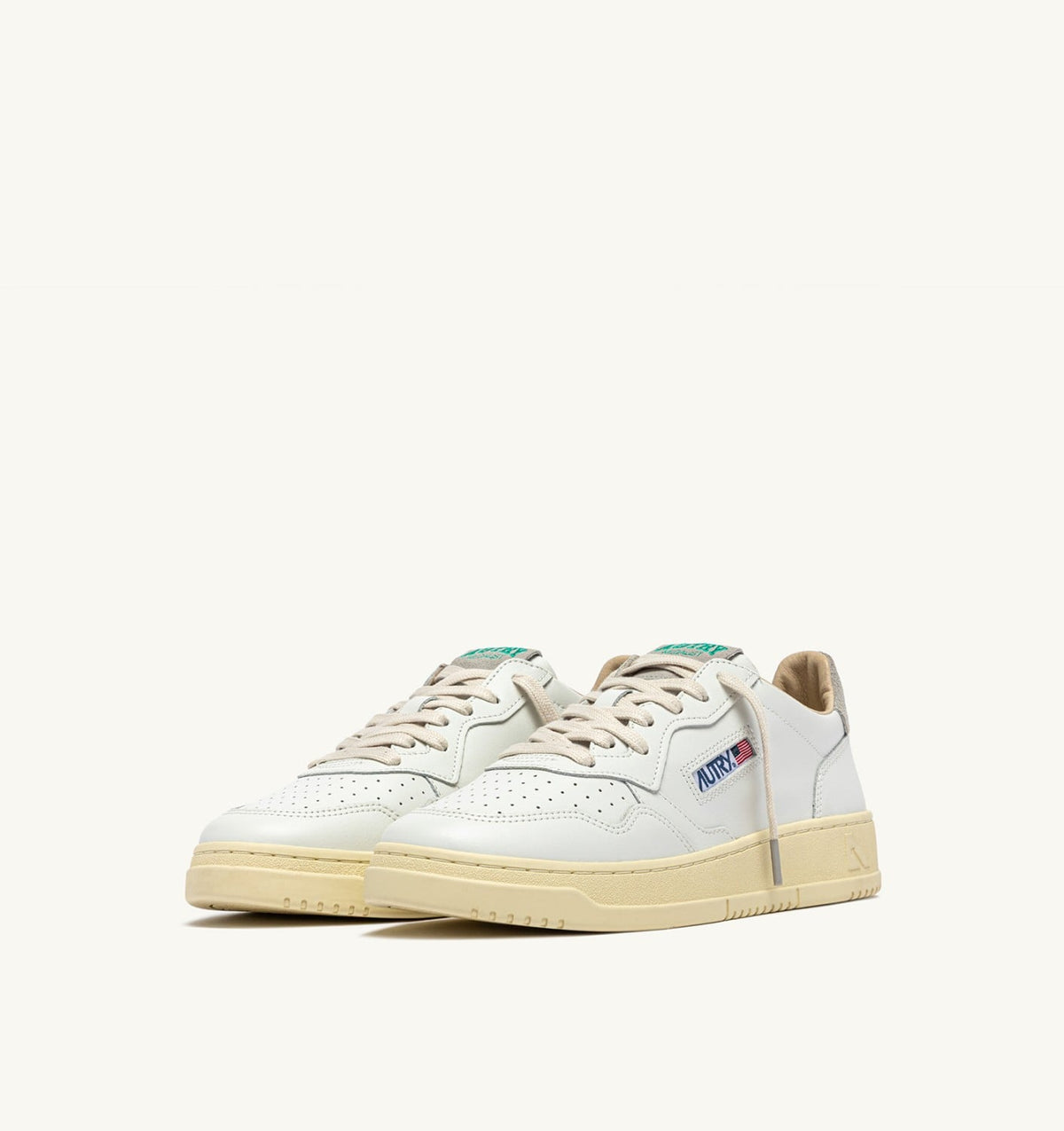 Man MEDALIST LOW SNEAKERS IN WHITE LEATHER AND CLOUD SUEDE