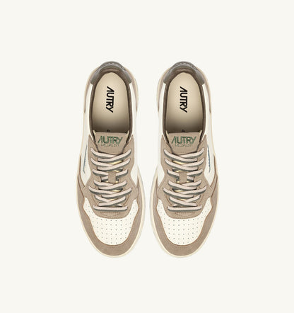 Man MEDALIST LOW SNEAKERS IN COVERT GREEN AND LICORICE LEATHER AND SUEDE