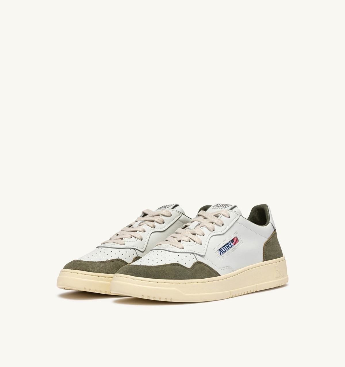 Man MEDALIST LOW SNEAKERS IN WHITE LEATHER AND SMOKED GREEN SUEDE