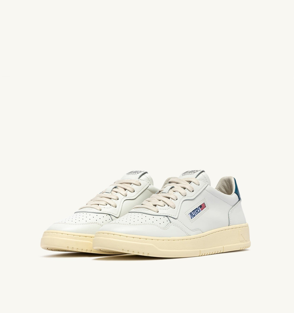 Man MEDALIST LOW SNEAKERS IN WHITE AND MALLARD BLUE LEATHER