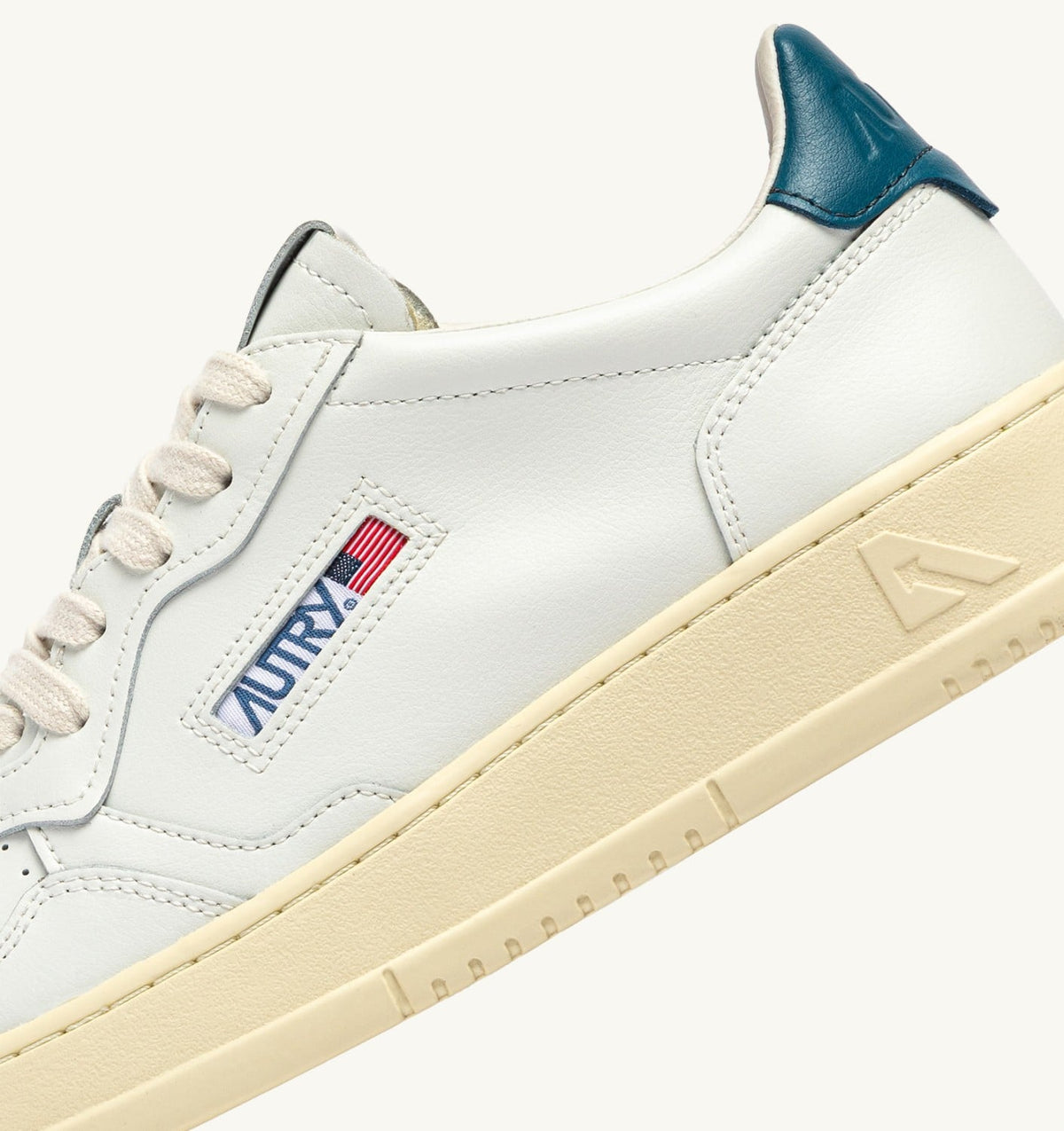 Man MEDALIST LOW SNEAKERS IN WHITE AND MALLARD BLUE LEATHER