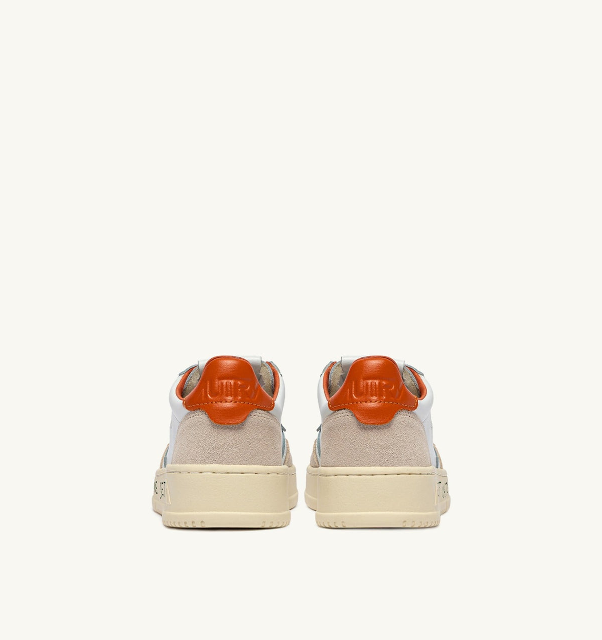 Man MEDALIST LOW SNEAKERS IN LEATHER AND SUEDE COLOR WHITE AND HAWAIIAN SUNSET WITH LETTERING