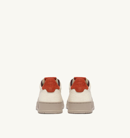 Man MEDALIST LOW SNEAKERS IN SAND AND PUMPKIN LEATHER