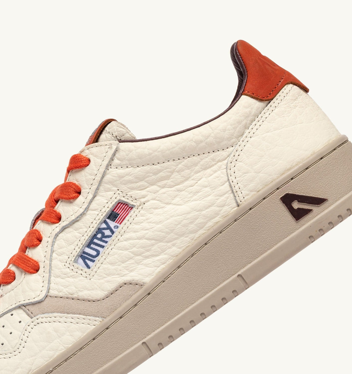 Man MEDALIST LOW SNEAKERS IN SAND AND PUMPKIN LEATHER