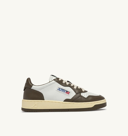 Man MEDALIST LOW BICOLOR SNEAKERS IN WHITE AND CHOCOLATE LEATHER