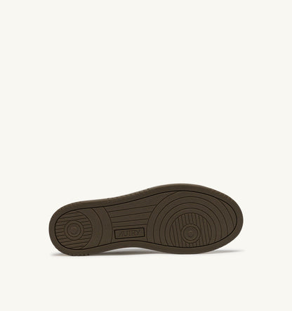 Man MEDALIST LOW BICOLOR SNEAKERS IN WHITE AND CHOCOLATE LEATHER
