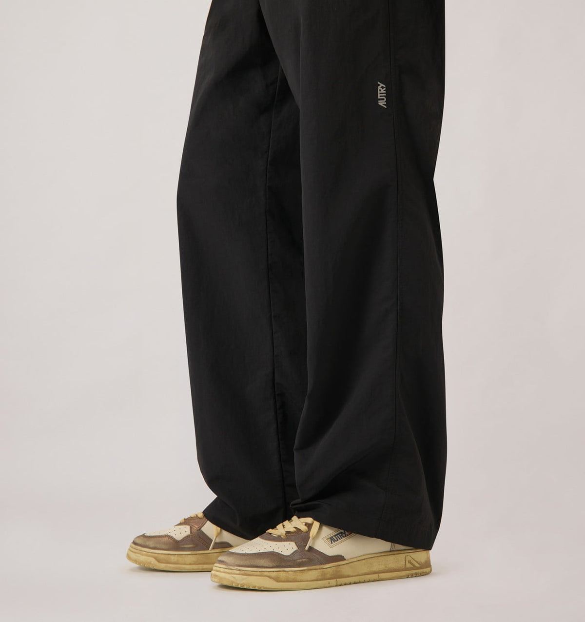 Man MEDALIST LOW SUPER VINTAGE SNEAKERS IN CHOCOLATE AND SILVER LEATHER