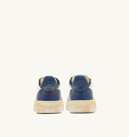 Man MEDALIST LOW SUPER VINTAGE SNEAKERS IN LIMESTONE WHITE AND BLUE LEATHER