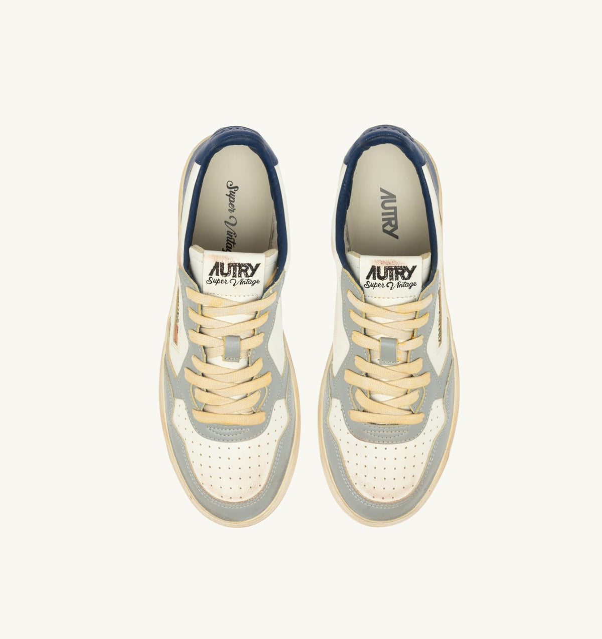 Man MEDALIST LOW SUPER VINTAGE SNEAKERS IN LIMESTONE WHITE AND BLUE LEATHER