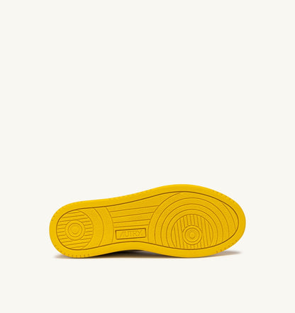 Man MEDALIST LOW SNEAKERS IN WHITE AND SLICKER LEATHER WITH LETTERING