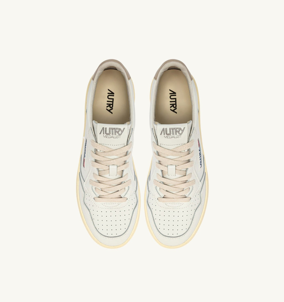 Man MEDALIST LOW SNEAKERS IN WHITE AND FEATHER GRAY LEATHER