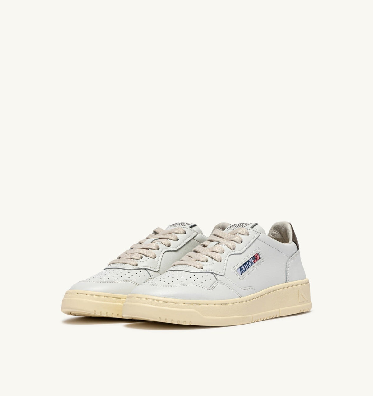 Man MEDALIST LOW SNEAKERS IN WHITE AND CHOCOLATE LEATHER