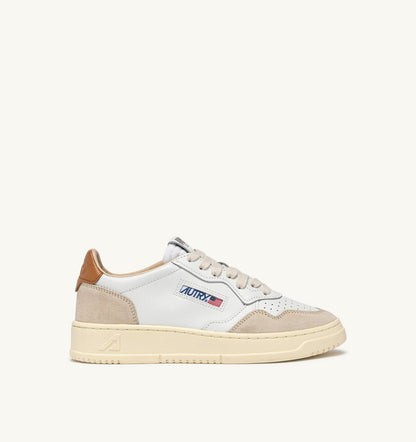 Man MEDALIST LOW SNEAKERS IN WHITE LEATHER AND LION SUEDE
