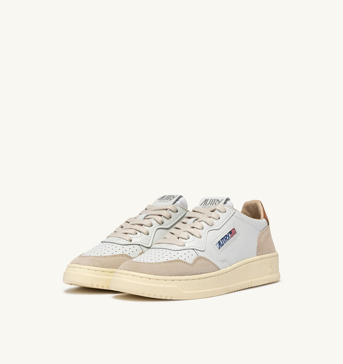 Man MEDALIST LOW SNEAKERS IN WHITE LEATHER AND LION SUEDE