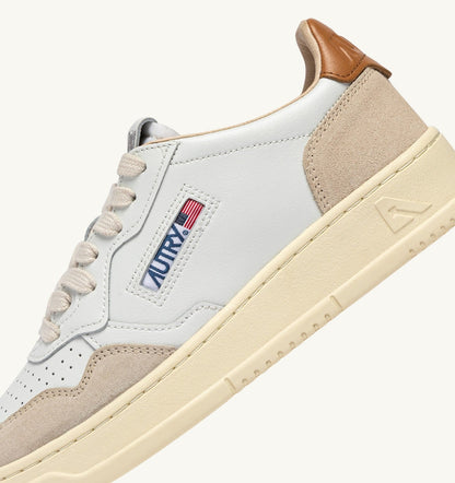 Man MEDALIST LOW SNEAKERS IN WHITE LEATHER AND LION SUEDE